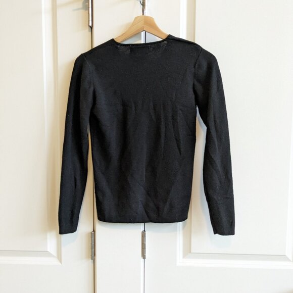 Banana Republic Sweater Women S Black V-Neck Extra Fine Italian Merino 100% Wool - Picture 2 of 5